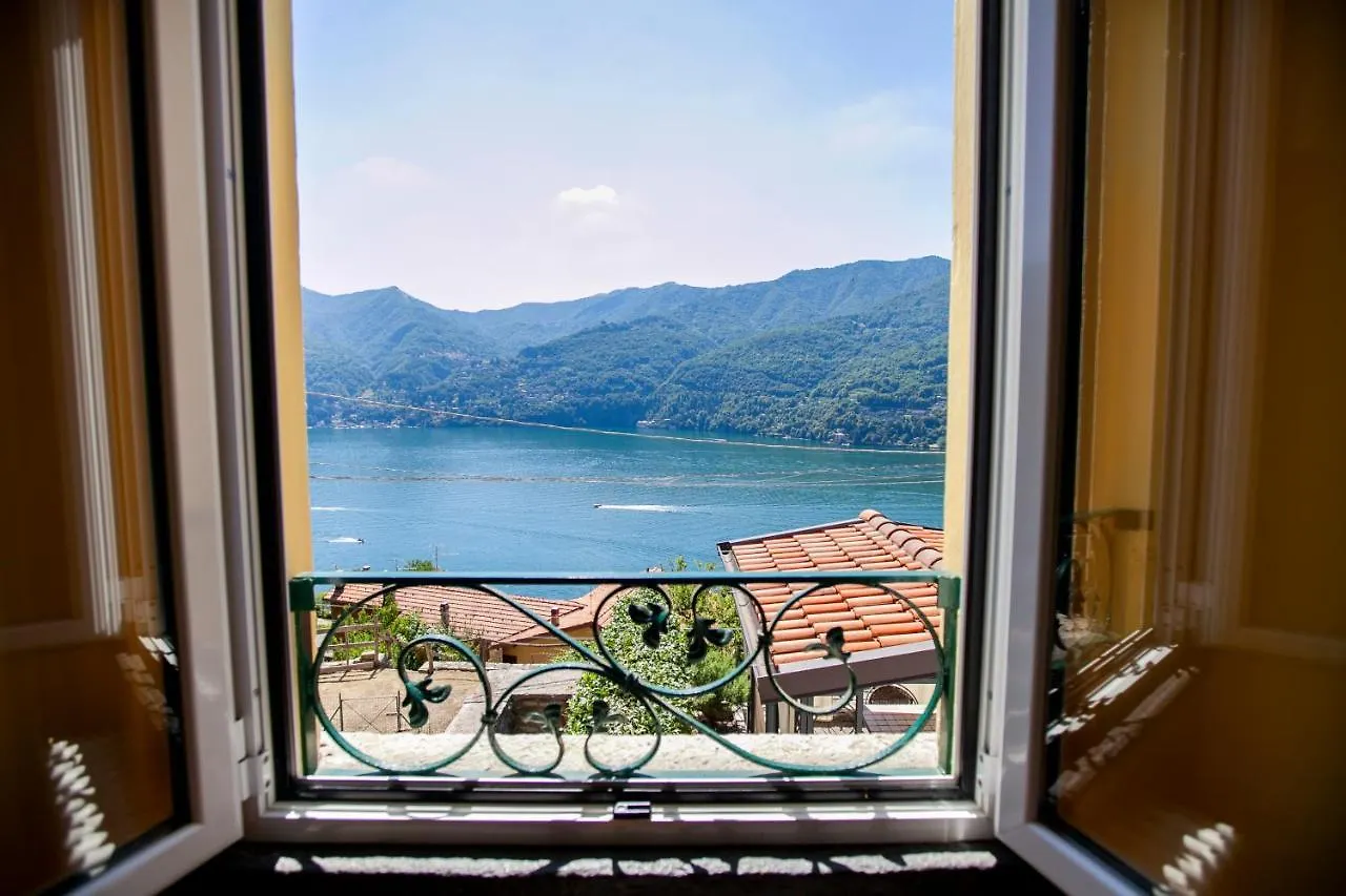 Casa Di Momo Apartment Carate Urio 0*,