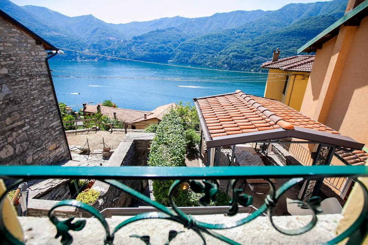 Casa Di Momo Apartment Carate Urio