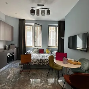 Apartment Blu Maison Duomo Centro Piazza Diaz, Milan
